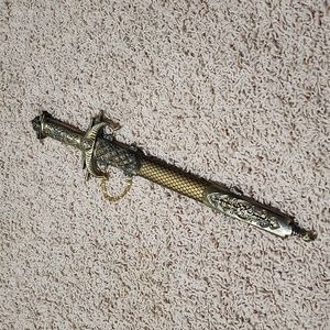 Decorative knife - stainless steel